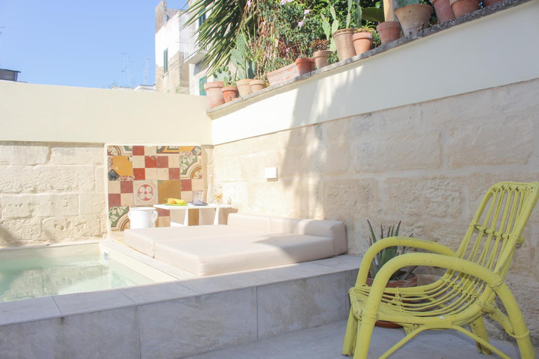 Others 4, Casa MaHe, Lecce
