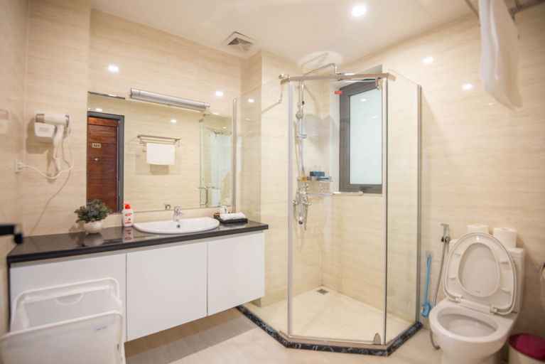 Bathroom 3, 22Housing Apartment 9/81 Linh Lang - Hà Nội, Ba Đình