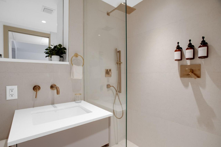 Bathroom 2, Vonder Miami Beach - Unit 19, Miami-Dade