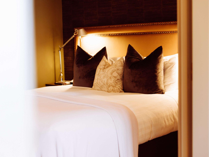 Bedroom 10
