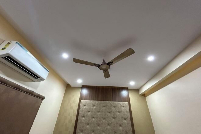 Others 4, GM Hotel, Chittoor