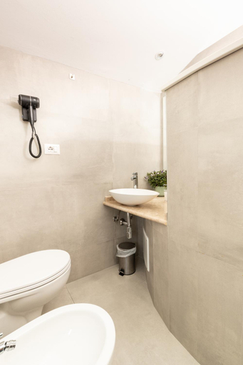Bathroom 3, Topazio, Perugia
