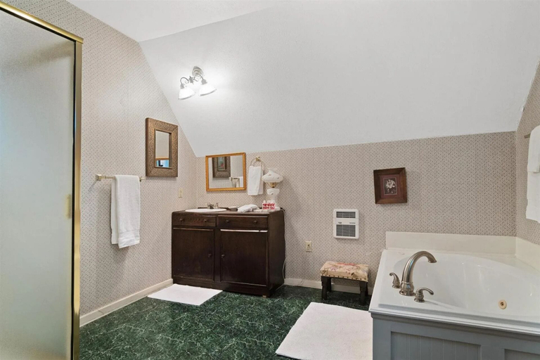 Others 5, Four Winds Victorian Venue & Suites, Fannin