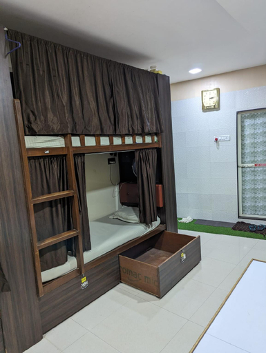 Bedroom 3, Marol Dormitory, Mumbai Suburban
