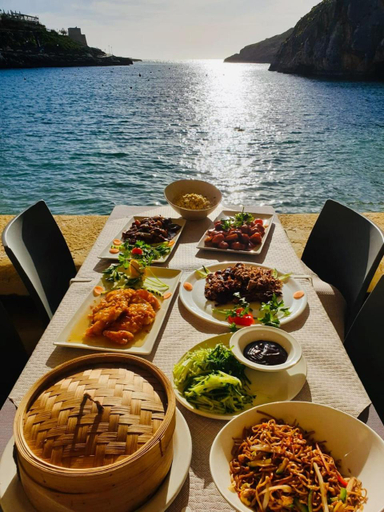 Food & Drinks 1, Moby Dick Xlendi Holiday Apartments
