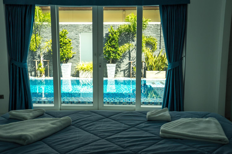 Others 3, Majestic by Korawan, Pattaya