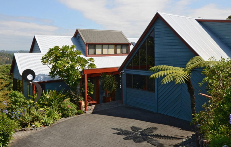 Others 5, Titore Lodge, Far North
