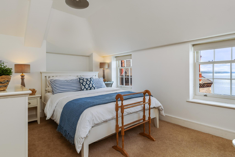 Others 4, Nash House - North Beach views with Parking, Pembrokeshire