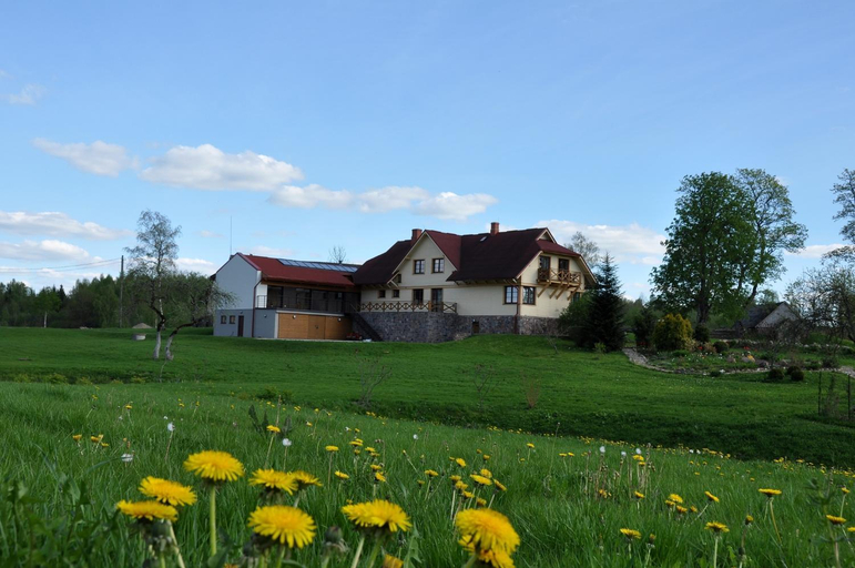 Others 3, Viesu nams Bezdubeni, Talsi