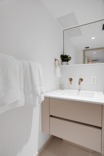 Bathroom 2, Vonder Miami Beach - Unit 6, Miami-Dade