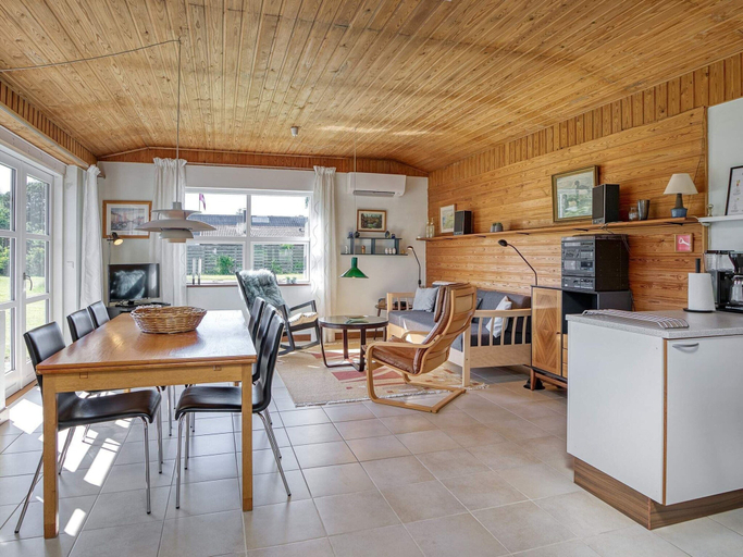 Others 3, 4 Person Holiday Home in Vaeggerlose, Guldborgsund