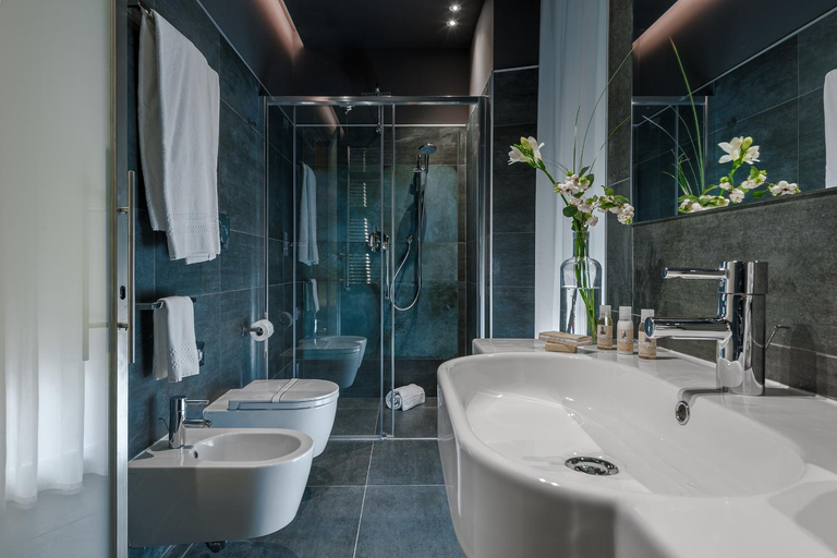 Others 3, Air Suite Verona - Adults Only, Verona