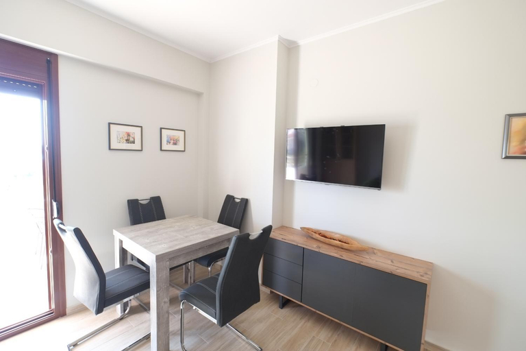 Facilities 4, Villa Valerie, Central Macedonia