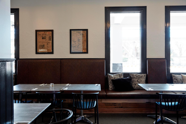 Food & Drinks 2, The Royal Hotel, Drouin, Baw Baw - Pt B West