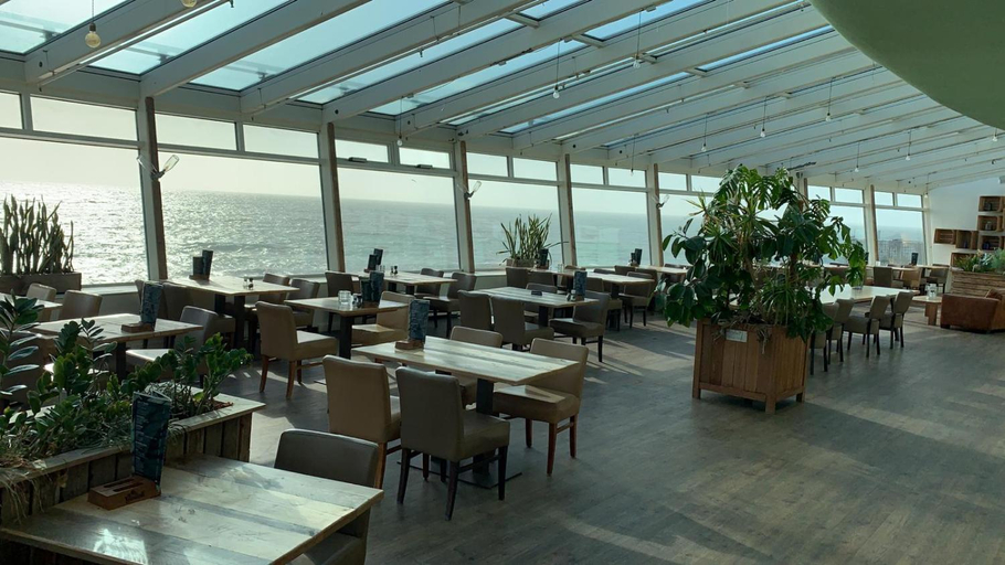 Food & Drinks 3, De Pier Suites, The Hague