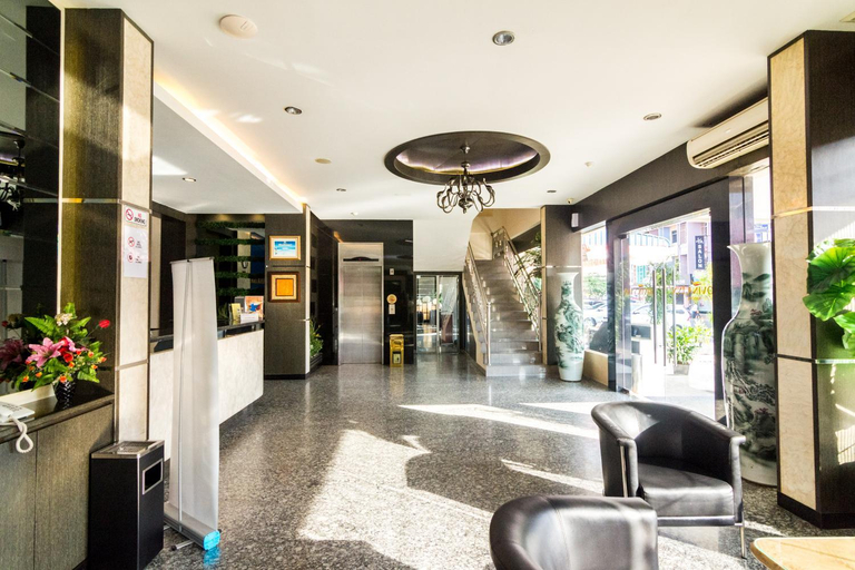 Public Area 3, Lovina Inn Nagoya, Batam