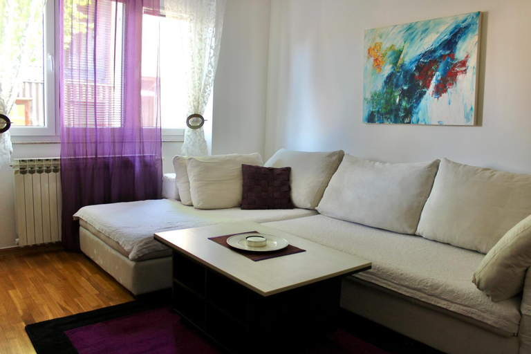 Like Home 2, Sarajevo