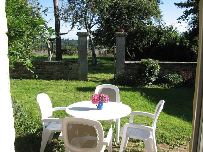 Facilities 5, L'ancienne epicerie, Orne