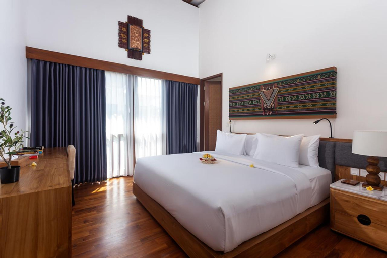 Bedroom 8
