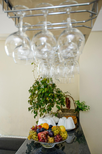 Food & Drinks 5, Hotel Avlabari Terrace, Tbilisi