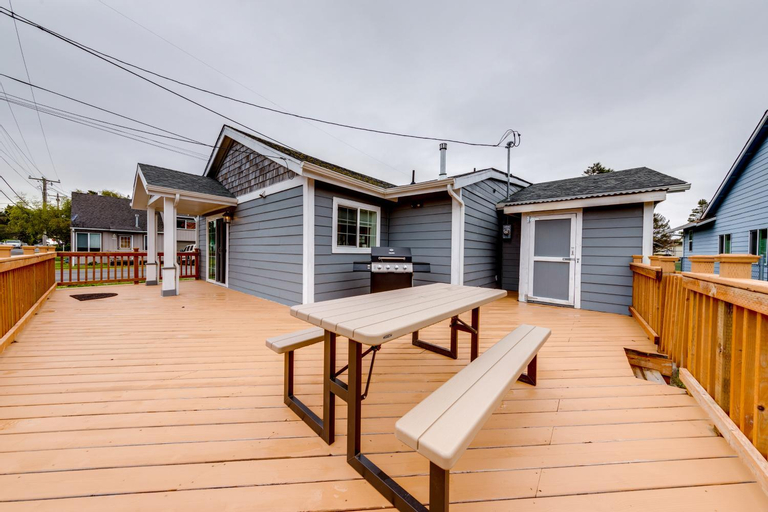 Seaside Comforts, Clatsop