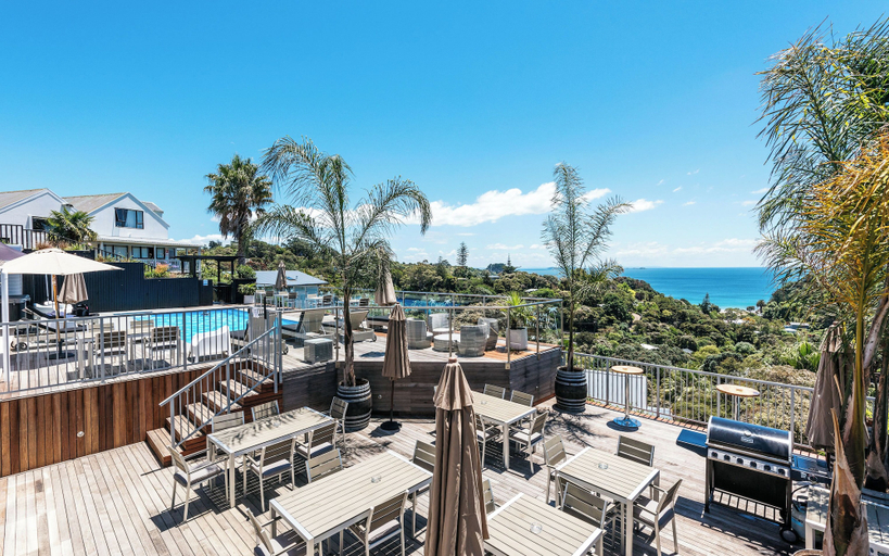 Food & Drinks 4, Villa Sapphire at Palm Beach, Auckland