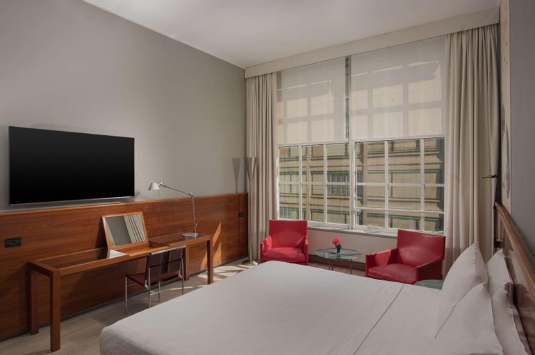 Bedroom 15