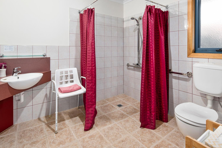 Bathroom 3, Marsden Court Apartments, West Coast
