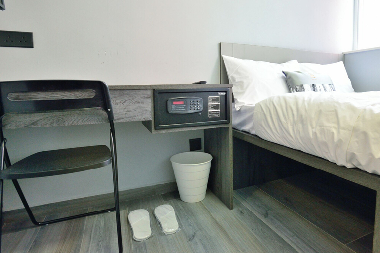 Bedroom 6