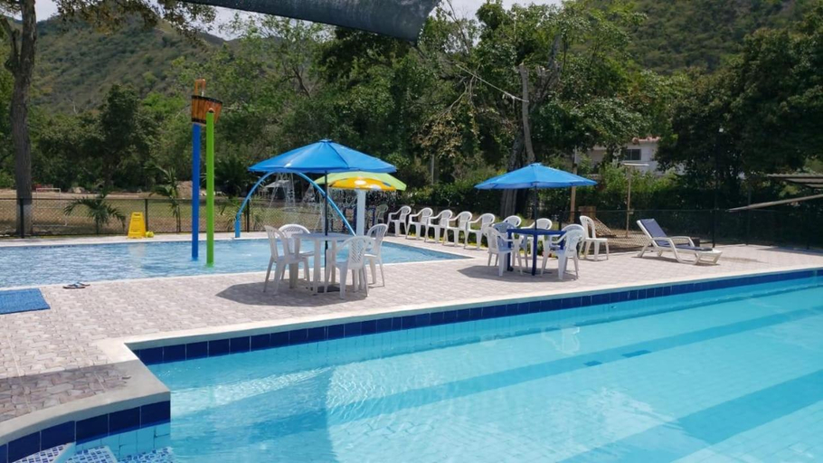 Sport & Beauty, Club campestre el Penon de Apulo, Apulo