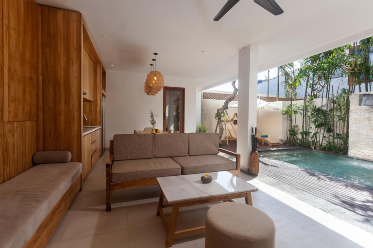 Swimming Pool 7