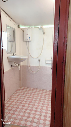 Bathroom 4, Dalom Guesthouse, Khong