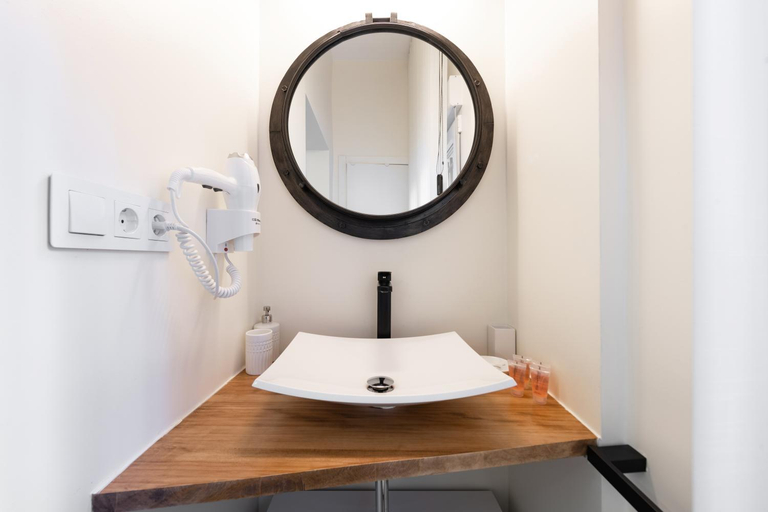 Others 3, Wonderful Apartment Chueca, Madrid