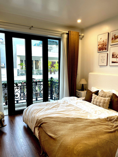 Bedroom 9