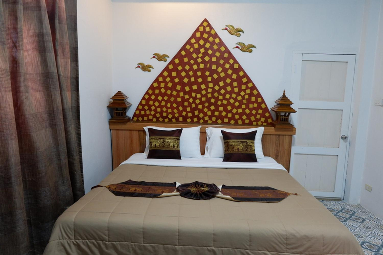 Bedroom 10