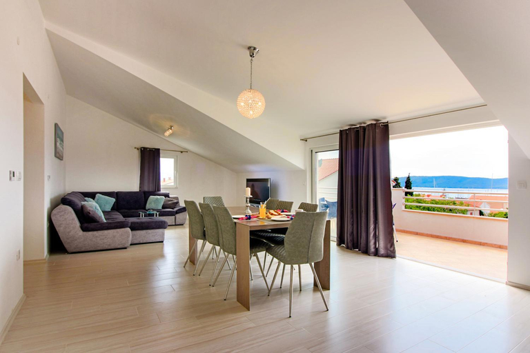 Others 5, Apartment Villa Rina- Heated salt water Pool, Kaštela