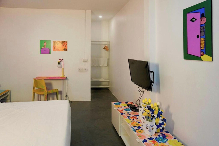 Bedroom 9