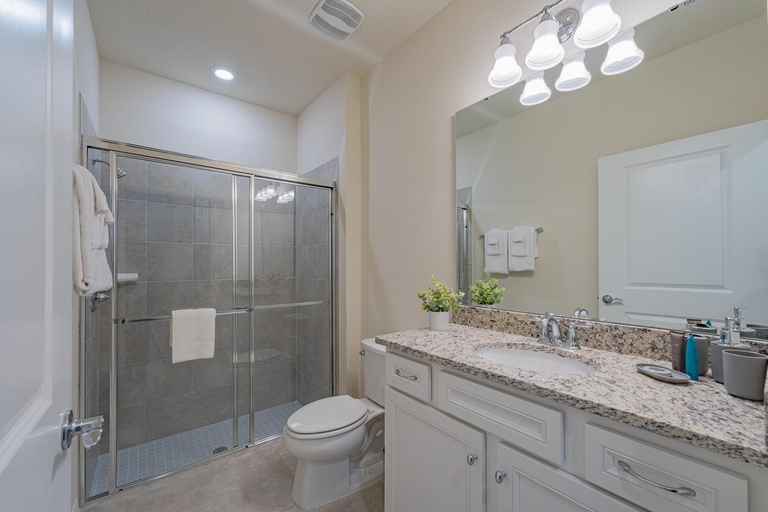 Bathroom 4, Stylish 5BR Retreat with Pool Near Disney, Polk