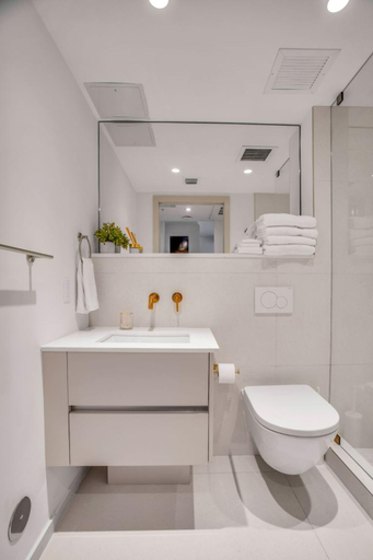 Bathroom 2, Vonder Miami Beach - Unit 5, Miami-Dade