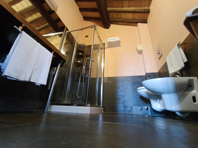 Bedroom 5, Castle of Baccaresca, Perugia