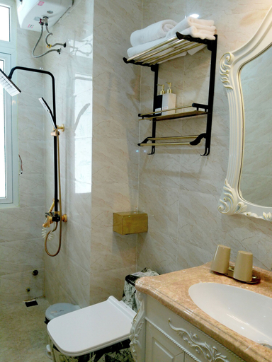 Bathroom 4, Aroma Luxury Villa, Da Nang