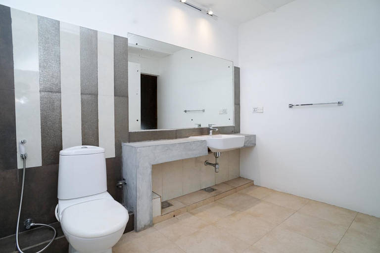 Bathroom 3, Mount Marina Villas 12, Galle, Galle Four Gravets