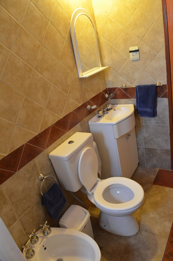 Bathroom, COMPLEJOLAGUNAAZUL, Junín
