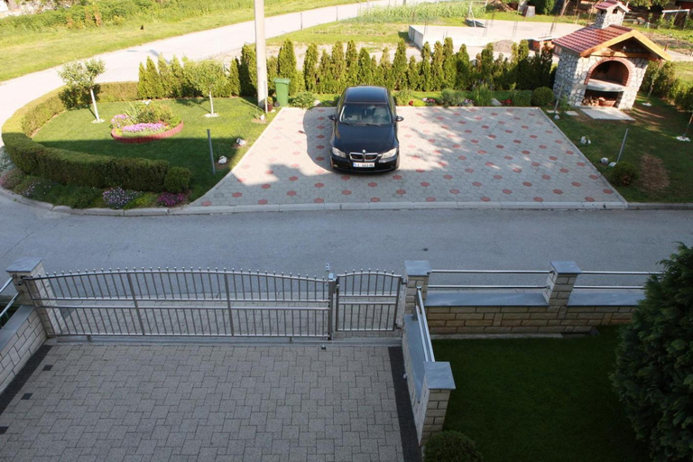 Others 5, Apartmani Nova, Karlovac