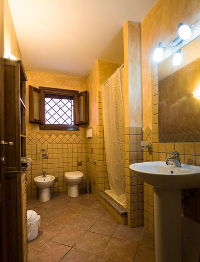 Bathroom, Residence degli ulivi, Olbia-Tempio