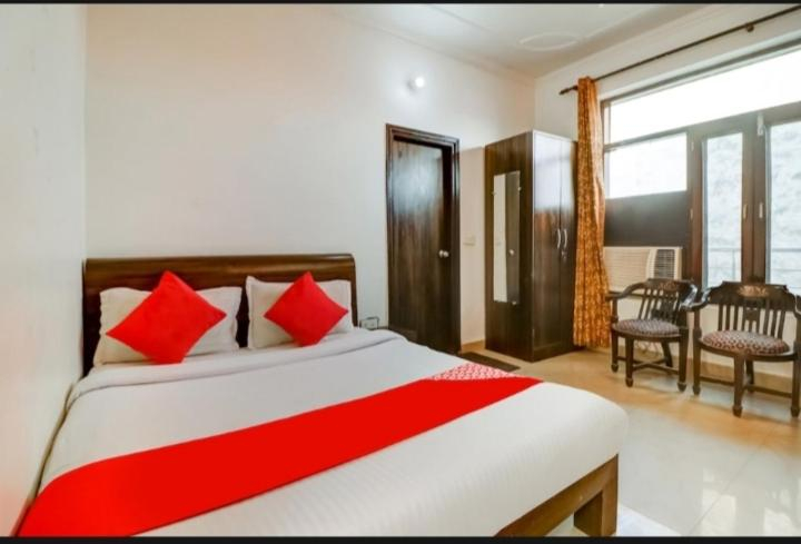 Bedroom 3, Paradise Residency, Gurgaon