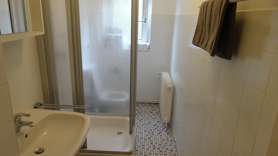 Others 2, Private Room with Breakfast, Region Hannover
