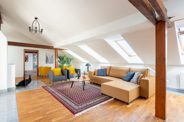 Others 5, Stylish apartment with terrace in center Prague, Praha 1