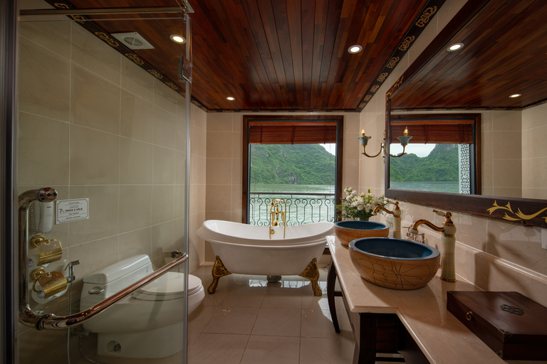 Bathroom, Indochine Lan Ha Bay, Hạ Long