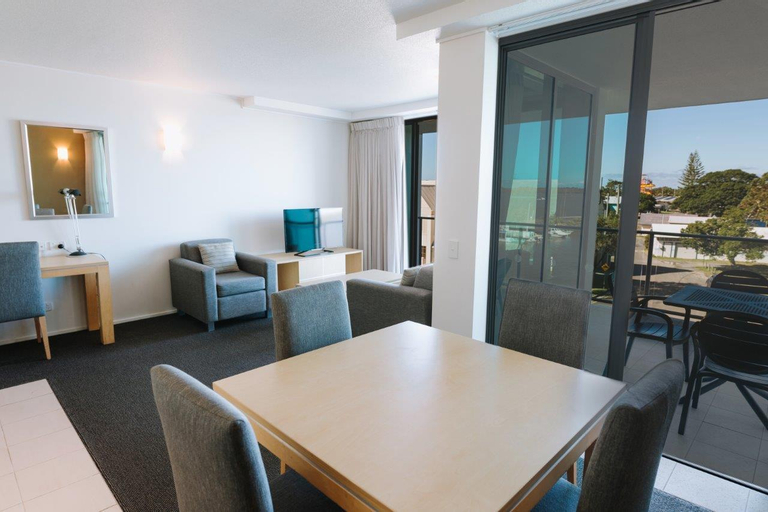 Dining Room 5